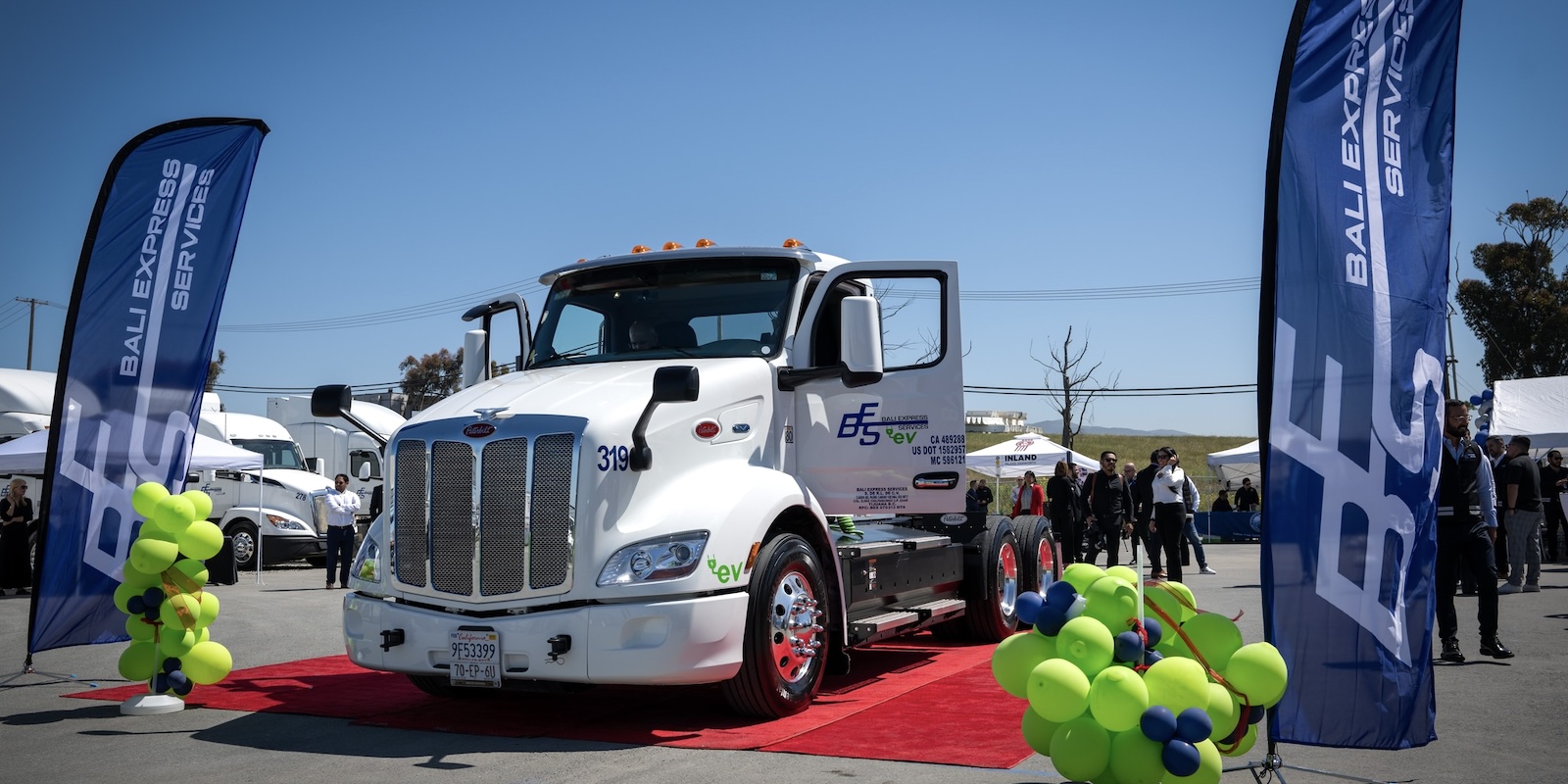 First ever electric semi truck rides into Mexico with SDG&E