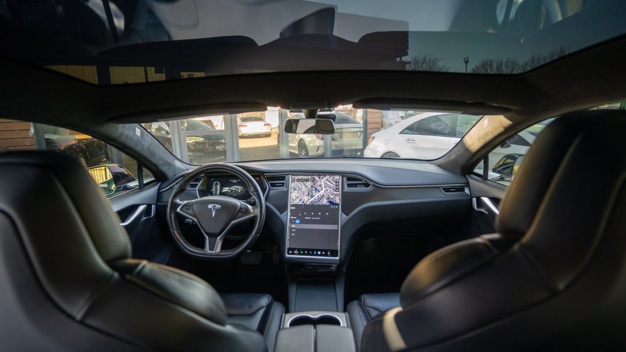 Elon Musk Promises Next FSD Update Will Be A Giant Leap - Tesla Tale