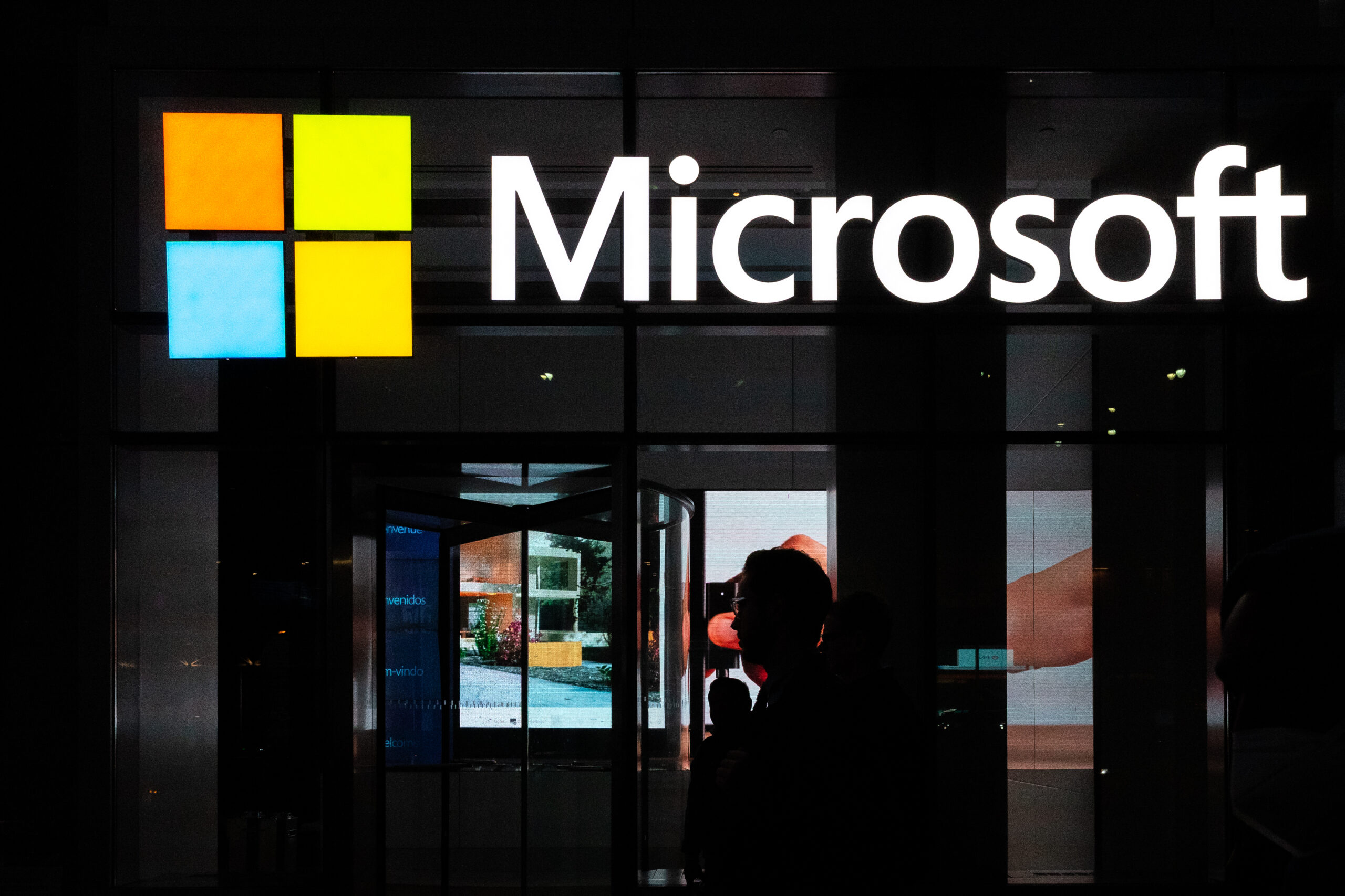 Microsoft employees spent years fighting the tech giant's oil ties. Now, they’re speaking out.