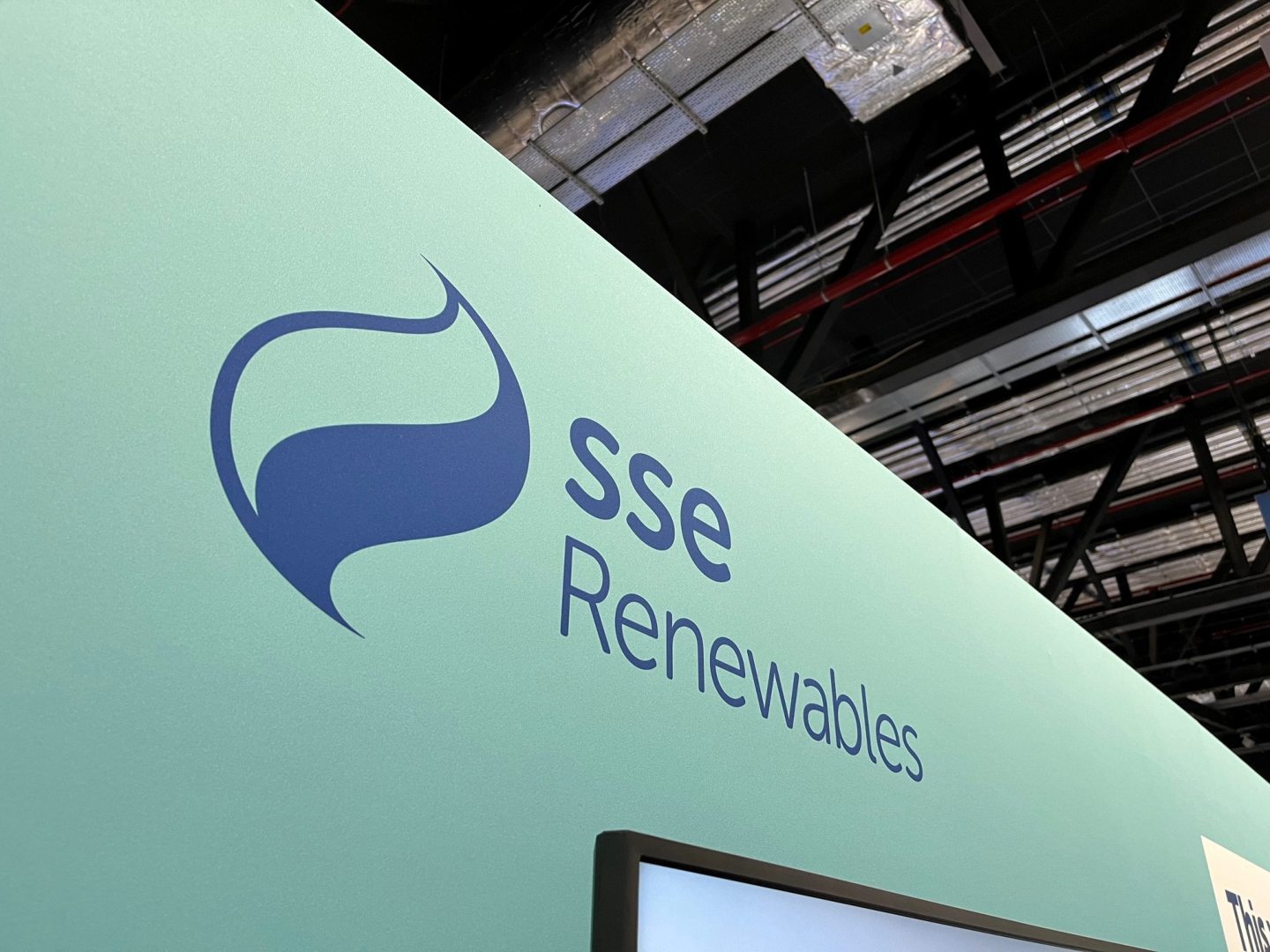 SSE posts 4% drop in profit in full year results