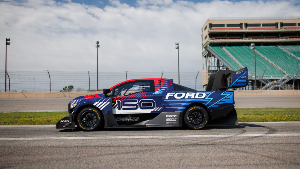 2024 Ford Performance F-150 SuperTruck