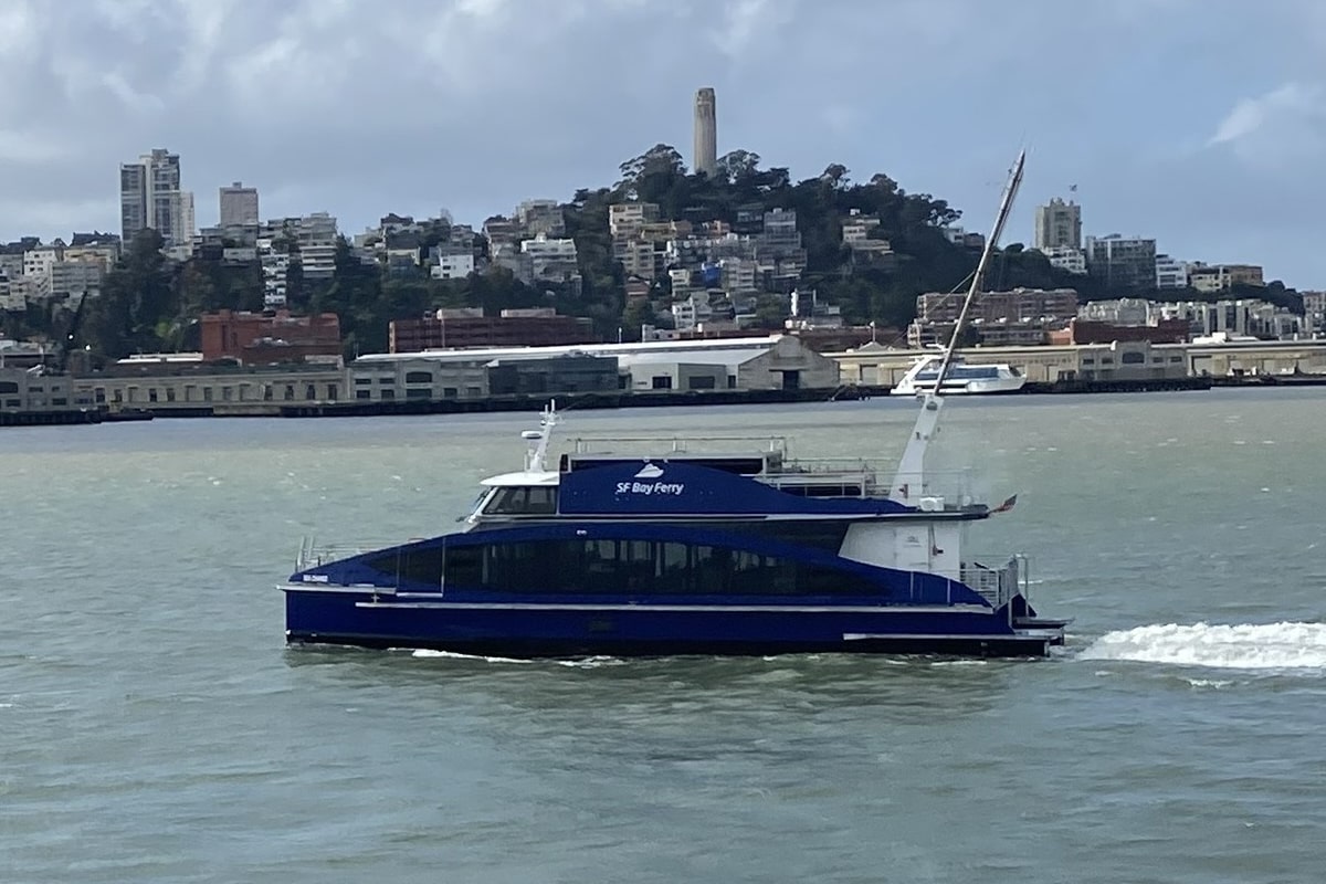 First hydrogen Coast Guard ship hits the waters in the USA - electrive.com