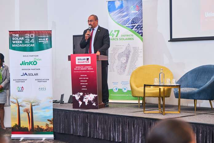 Minister of Energy and Hydrocarbons Delivers Opening Remarks at The Solar Week Madagascar 2024