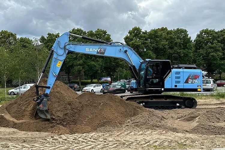 Sany introduces electric excavator on the market in the Netherlands - electrive.com