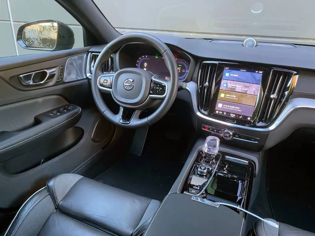 2024 Volvo S60 Recharge infotainment includes a simplified home screen